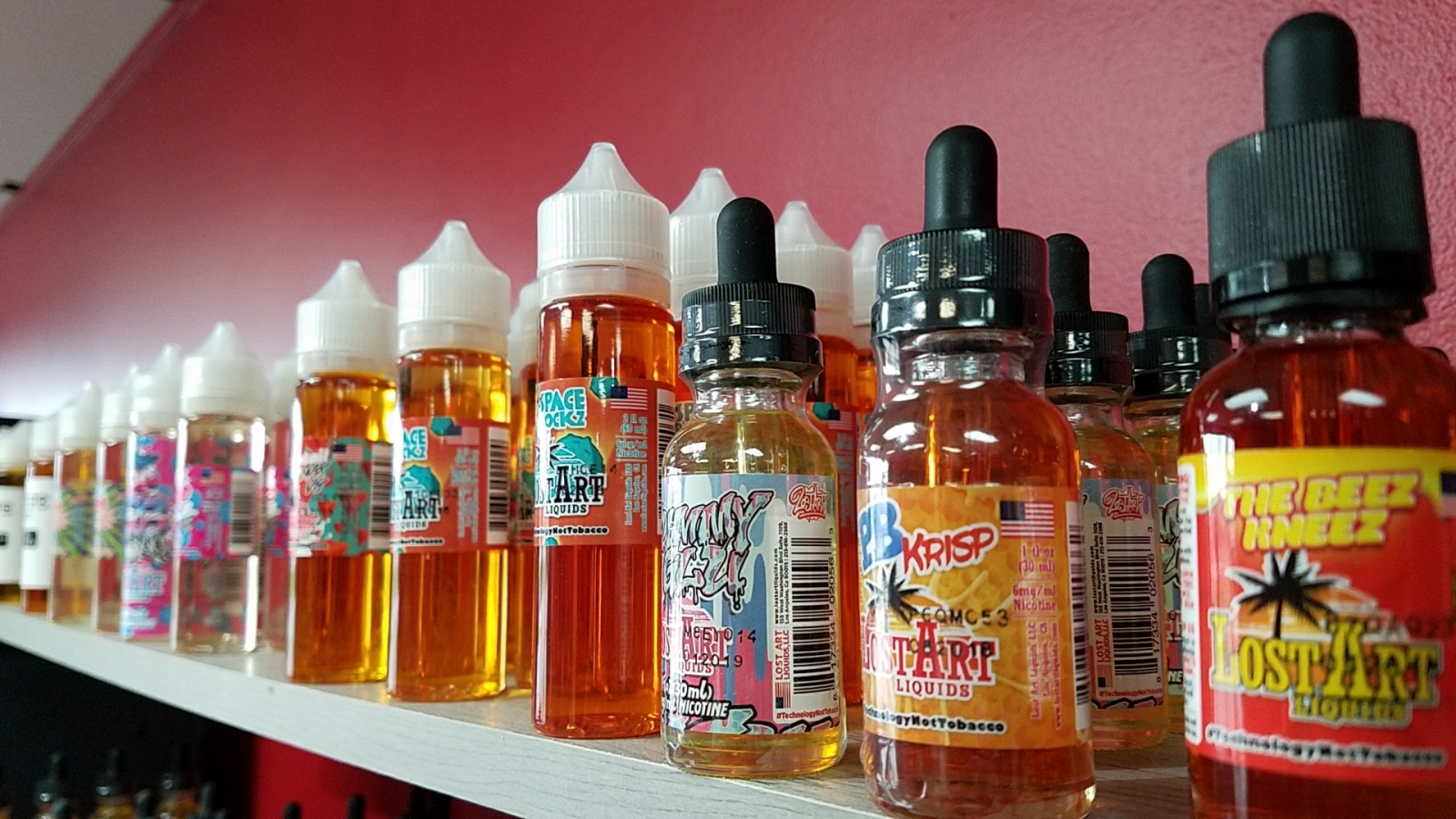 Vape shop bán tinh dầu giá